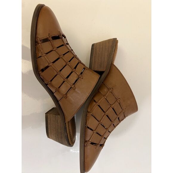 NWOT Anthropologie Crevo Luella Chestnut Leather Mule. Size 9.5(W). - Picture 5 of 8